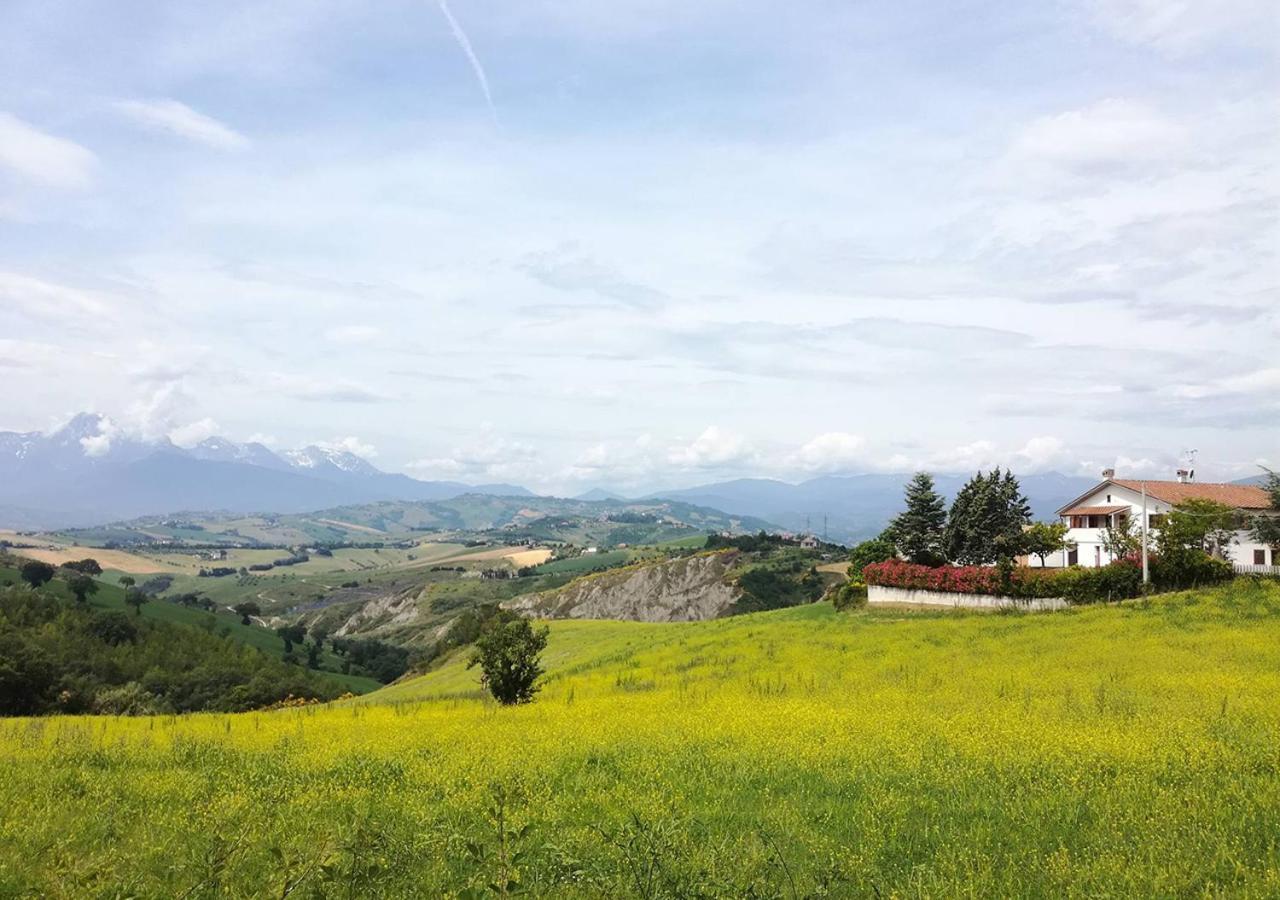 Casa Amrita, Yoga B&B Teramo Buitenkant foto